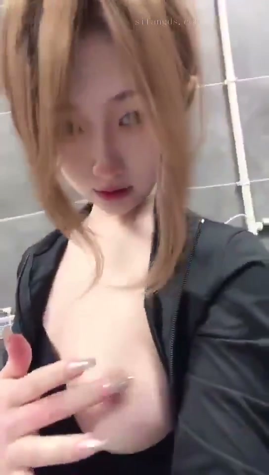 长相甜美 风格多样 暗黑系 女仆清纯系 可可爱爱 私下是完美的炮架子 图片 2