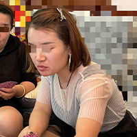 我的巨乳亲表姐 作者小头像